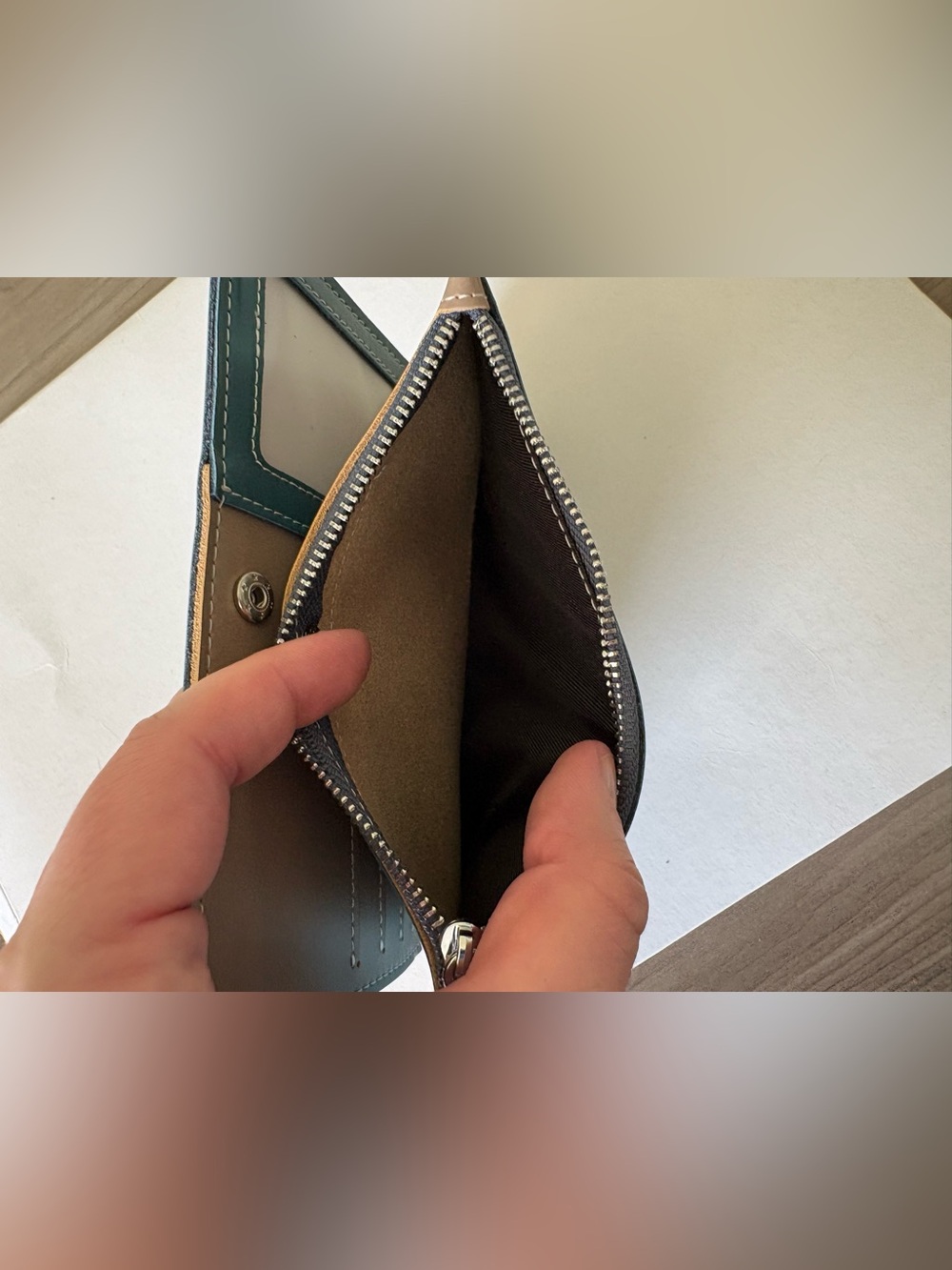 Designer Style Black Leather Passport Holder Travel Wallet Zip Organizer